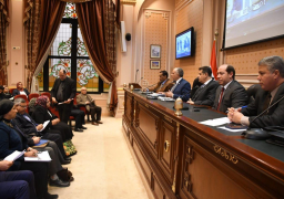 وزير الرى:انتاج فيديو للتعريف بدول افريقيا ومسرح رومانى على خزان أسوان