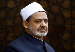 شيخ الأزهر يدلي بصوته في الاستفتاء على التعديلات الدستورية بمصر الجديدة