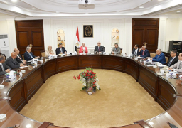 وزيرا الإسكان والبيئة يناقشان سبل التخلص النهائي من المخلفات الصلبة بالمدن الجديدة