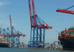 24 سفينة إجمالي الحركة بموانئ بورسعيد