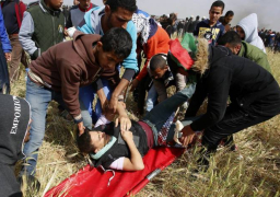 ارتفاع أعداد المصابين برصاص الاحتلال الإسرائيلي بقطاع غزة إلى 83