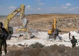 الاحتلال الإسرائيلي يهدم منزل عائلة فلسطينية في الخليل