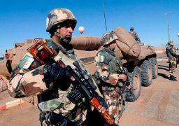 الجيش الجزائري يضبط مخبأ للأسلحة والذخيرة جنوبي البلاد