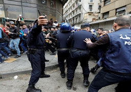 الشرطة الجزائرية تضبط أجانب حاولوا إشعال التوترات خلال الحراك الشعبي