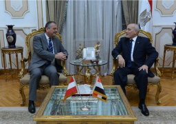 العصار يبحث مع سفير النمسا تعزيز بمجالات التدريب وتطوير خطوط الانتاج