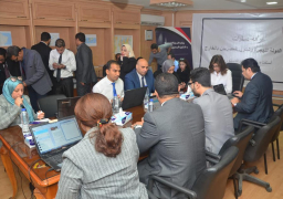 “الهجرة”: توفير حافلات لنقل الناخبين لمقار التصويت بالاستفتاء