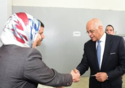 رئيس البرلمان داعيا المواطنين للمشاركة بالاستفتاء: كلما تقدمتم زاد التشكيك