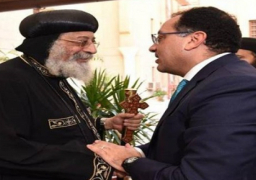 رئيس الوزراء يهنئ البابا تواضروس بعيد القيامة المجيد
