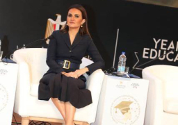 سحر نصر تؤكد أهمية الاستثمار فى نشر ثقافة التعليم