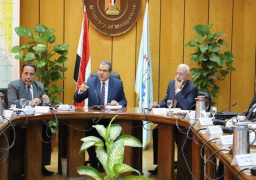 “سعفان”: صرف 429.3 مليون جنيه إعانات طوارئ لـ 255 ألف عامل