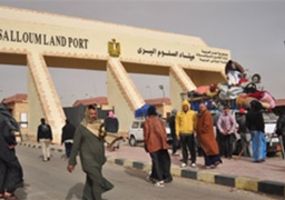 عودة 350 مصريا من ليبيا عبر منفذ السلوم