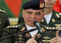 قائد الجيش الفنزويلي يحذر من “حمام دم” في البلاد