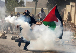 قوات الإحتلال تصيب 6 فلسطينيين وتعتقل فرنسيا خلال قمع مسيرة كفر قدوم