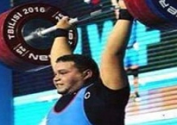 أحمد جابر يحصد ذهبية وفضيتين لمصر ببطولة أفريقيا لرفع الأثقال