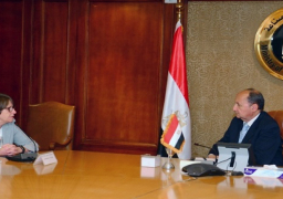 وزير التجارة والصناعة يبحث مع سفيرة فنلندا بالقاهرة مستقبل التعاون الاقتصادى بين البلدين