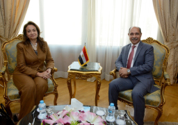 وزير الطيران يلتقي بمفوض البنية التحتية والطاقة بالاتحاد الافريقي