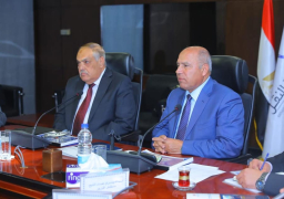 بالصور .. وزير النقل يلتقي رئيس مجلس إدارة الهيئة العربية للتصنيع لدعم التعاون المشترك بمجال السكك الحديدية