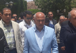 بالصور .. وزير النقل يتفقد ميناء طابا البري ويؤكد تنفيذ خطة لرفع كفاءة الموانئ البرية