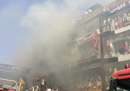 الدفع بـ10 سيارات إطفاء للسيطرة على حريق بالموسكى