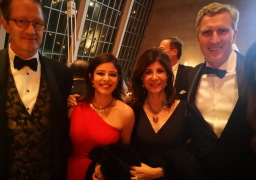 داليا فريد تخطف الاضواء في حفلة مئوية الجامعة الامريكية في نيويورك