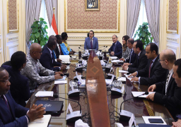 رئيس الوزراء يستقبل وفد مفوضية الاتحاد الأفريقي