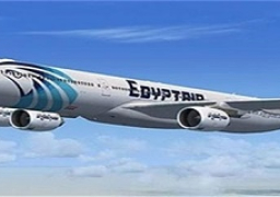 مصر للطيران تنقل 3800 معتمر على متن 17 رحلة اليوم