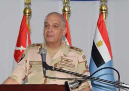 وزير الدفاع يلتقي مقاتلي المنطقة الجنوبية العسكرية ويشاركهم الإفطار