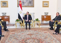 الرئيس يستقبل مفوض الاتحاد الأوروبي لشئون الهجرة والمواطنة