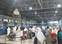 الصالة الموسمية بمطار القاهرة تستقبل 3 آلاف قادمين معتمر من السعودية