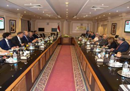 العربية للتصنيع تبحث تعزيز التعاون مع المجر في مجالات الصناعة