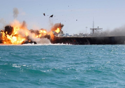 تدمير 5 زوارق مفخخة كانت تستهدف مضيق باب المندب