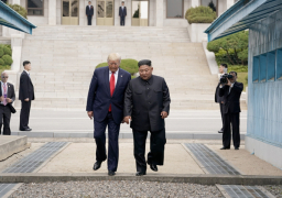 ترامب يدخل أراضي كوريا الشمالية في خطوة تاريخية