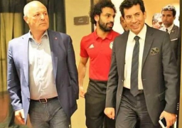 “صبحي” يعقد اجتماعا مع اللاعبين وأبوريدة يستجيب لرغبتهم