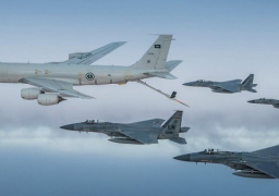 بالصور.. طائرات سعودية وأمريكية تحلق فوق الخليج