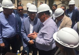 “مدبولي” يتفقد مشروع وحدتي تحسين النافتا بشركة “أنربك”