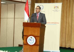 الحكومة تبحث ملف فض التشابكات المالية بين الكهرباء والبترول والمالية