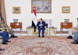 السيسي يؤكد لرئيس الأركان المشتركة السودانية مساندة مصر للشعب السوداني