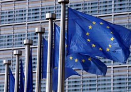 الاتحاد الأوروبي يحث إيران على الكف عن اتخاذ إجراءات تقوض الاتفاق النووي