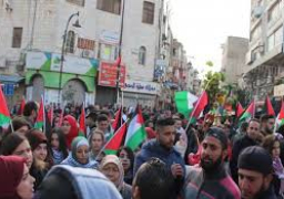 فلسطينيو غزة يواصلون مسيرات العودة تحت شعار”لاجئو لبنان”