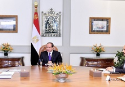 الرئيس السيسي يجتمع مع رئيس مجلس إدارة صندوق تكريم الشهداء والمصابين وأسرهم