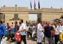 الإفراج بالعفو عن 205 سجناء والشرطي عن 462 آخرين