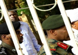 البشير يحضر محاكمته للمرة الأولى وسط إجراءات أمنية مشددة