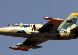 الجيش الليبي يستهدف رتلاً متحركاً للميليشيات المسلحة جنوب غرب البلاد