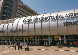 مطار القاهرة يستقبل 12 رحلة دولية تقل 1890 راكبا من عدة دول