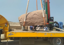 بالصور.. وصول أجزاء مسلة رمسيس الثاني للقاهرة لوضعها بميدان التحرير