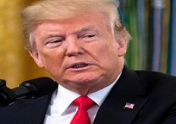 ترامب يبحث سرا فرض حصار بحري على فنزويلا