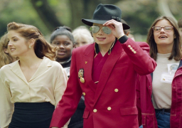 زوجة مايكل جاكسون السابقة تكشف عن أكثر الأسرار إثارة حول زواجهما