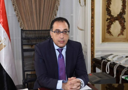 مدبولى يراجع موقف تقنين واسترداد أراضي الدولة مع المحافظين