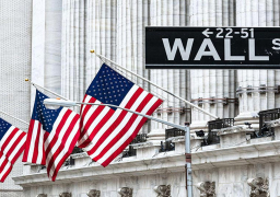 وول ستريت تفتح منخفضة بفعل تباطؤ نمو الوظائف