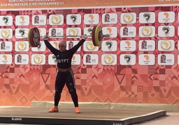 سارة سمير تحصد ذهبية الخطف لوزن 76 كجم بدورة الألعاب الأفريقية